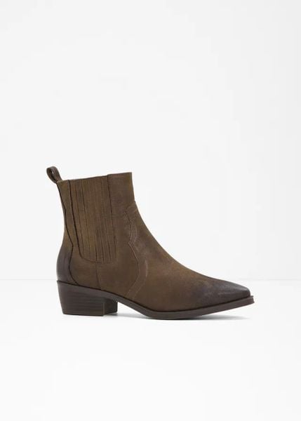 Krótkie kowbojki Marco Tozzi. Brązowe botki bonprix, bez wzorów, bez obcasa, bez zapięcia. Za 279.99 zł.