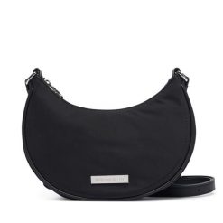 Torebka KARL LAGERFELD. Czarne torebki klasyczne KARL LAGERFELD, bez wzorów, bez dodatków. Za 549.99 zł.