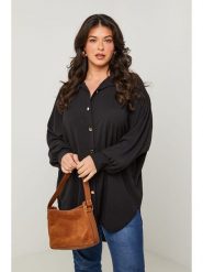 Curvy Lady Koszula w kolorze czarnym rozmiar: 44/46. Czarne koszule Curvy Lady, bez wzorów, klasyczne, bez kołnierzyka, bez ramiączek. Za 118.95 zł.