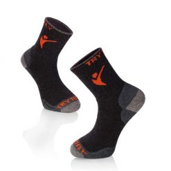 Grube skarpety trekkingowe z wełny merynosów w kolorze antracytowym. Czarne skarpety TRY TO FLY, bez wzorów, z wełny. W wyprzedaży za 99.79 zł.