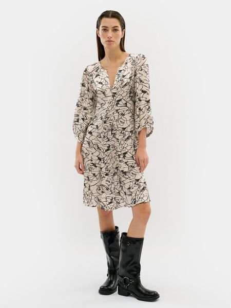 Karen by Simonsen Sukienka codzienna Marbella 10104894 Beżowy Regular Fit. Brązowe sukienki Karen by Simonsen, na co dzień, bez wzorów, z wiskozy, bez kołnierzyka, bez ramiączek, proste. Za 339.99 zł.