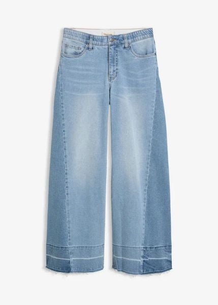 Dżinsy wide leg, mid waist. Niebieskie jeansy bonprix, bez wzorów. Za 159.99 zł.