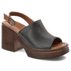 Czarne Sandały Bombonella Eleganckie Obuwie Damskie Na Obcasie. Czarne sandały Bombonella, bez wzorów, ze skóry, eleganckie, bez obcasa, na obcasie, bez zapięcia. Za 289.00 zł.