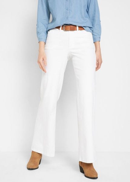 Jeansy ze stretchem wide leg, mid waist. Niebieskie jeansy bonprix, bez wzorów. Za 109.99 zł.