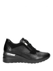 Wojas Skórzane sneakersy w kolorze czarnym rozmiar: 39. Czarne trampki Wojas, bez wzorów, ze skóry, bez zapięcia. Za 282.42 zł.