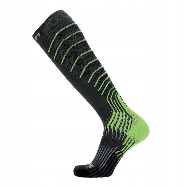 Skarpety kompresyjne do biegania damskie UYN Run Compression. Czarne skarpety Uyn, bez wzorów, z poliamidu. Za 129.99 zł.