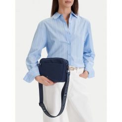 Torebka Beverly Hills Polo Club. Niebieskie listonoszki Beverly Hills Polo Club, bez wzorów, bez dodatków. Za 129.99 zł.