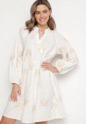 Biała Bawełniana Sukienka w Palmy z Wiązaniem Evivirae. Białe sukienki Born2be, na spacer, l, bez wzorów, z bawełny, eleganckie, bez kołnierzyka, bez ramiączek, midi. Za 169.99 zł.