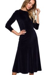 Sukienka welurowa midi rozkloszowana z rękawem 3/4 bawełniana granat. Sukienki MOE, s, bez wzorów, z bawełny, eleganckie, bez kołnierzyka, bez ramiączek, midi, rozkloszowane. Za 309.00 zł.