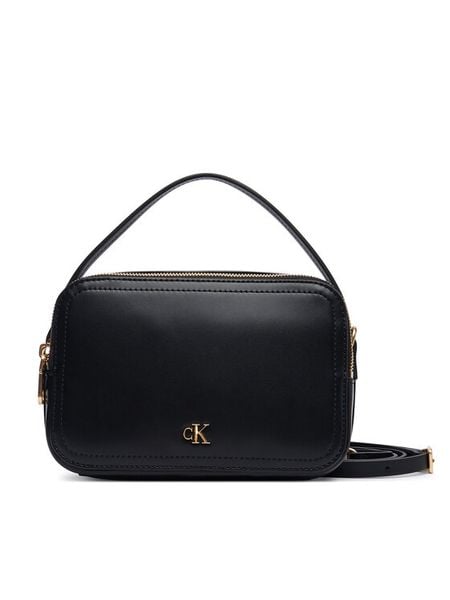 Calvin Klein Torebka Ck Hardware Camera Bag LV04F3678G Czarny. Czarne listonoszki Calvin Klein, bez wzorów, ze skóry, bez dodatków. Za 409.99 zł.