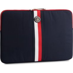 Torba na laptopa TOMMY HILFIGER - Poppy Laptop Sleeve AW0AW06627 901. Niebieskie torby na laptopa TOMMY HILFIGER, bez wzorów, z materiału. W wyprzedaży za 159.00 zł.