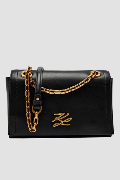 KARL LAGERFELD Czarna skórzana listonoszka Autograph. Czarne listonoszki KARL LAGERFELD, bez wzorów, eleganckie, bez dodatków. W wyprzedaży za 901.99 zł.