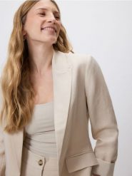 Marynarka z lnem i wiskozą - beżowy. Brązowe marynarki i żakiety Reserved, l, bez wzorów, z tkaniny. Za 199.99 zł.