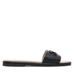 Klapki Aigner. Czarne klapki Aigner, bez wzorów, bez obcasa. Za 849.99 zł.