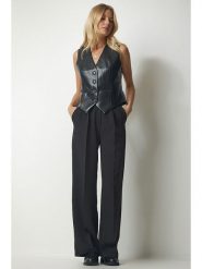 Happiness Istanbul Spodnie w kolorze czarnym rozmiar: 40. Czarne spodnie materiałowe Happiness Istanbul, na co dzień, bez wzorów, z materiału, z podwyższonym stanem. Za 87.61 zł.