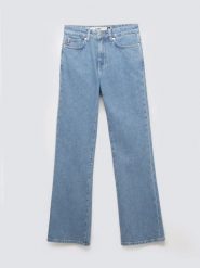 Jeansy damskie bootcut niebieskie Chiara 144. Niebieskie jeansy Big Star, l, bez wzorów, z podwyższonym stanem. Za 329.99 zł.