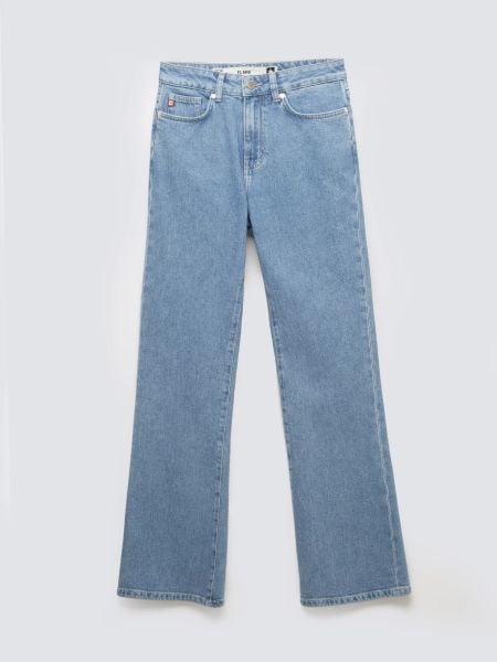 Jeansy damskie bootcut niebieskie chiara 144. Niebieskie jeansy Big Star, l, bez wzorów, z podwyższonym stanem. W wyprzedaży za 139.99 zł.