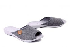 BEFADO 255D 009 szary, kapcie damskie. Szare obuwie domowe Befado, bez wzorów, bez zapięcia. Za 64.99 zł.