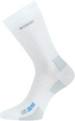 Skarpety funkcyjne OLI. Czarne skarpety LASTING, bez wzorów, z elastanu. Za 46.00 zł.