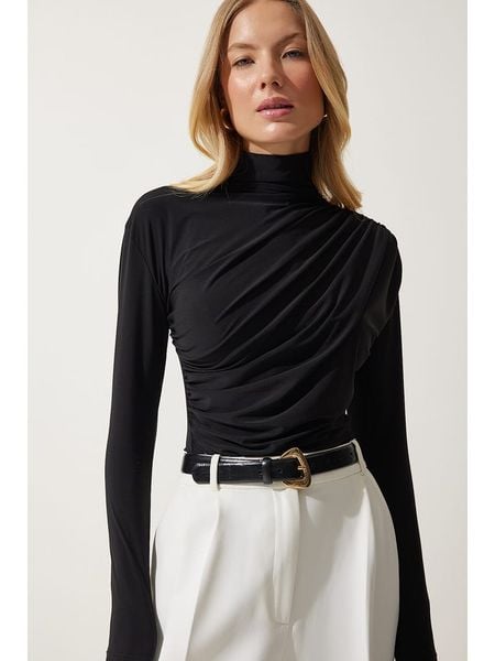 Happiness Istanbul Koszulka w kolorze czarnym rozmiar: 36. Czarne bluzki Happiness Istanbul, bez wzorów, bez kołnierzyka, bez ramiączek. Za 60.99 zł.