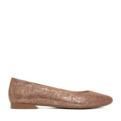 Baleriny Lasocki. Brązowe baleriny Lasocki, bez wzorów, bez obcasa. Za 159.99 zł.