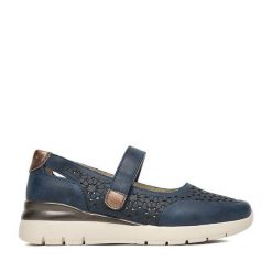 Półbuty Go Soft. Niebieskie czółenka GO SOFT, bez wzorów, bez obcasa, na koturnie, bez zapięcia. Za 149.99 zł.