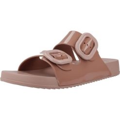 Sandały IGOR S10334 Brązowy. Brązowe sandały Igor, bez wzorów, z gumy, bez obcasa, bez zapięcia. Za 155.99 zł.
