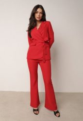 Czerwony Komplet Garniturowy Marynarka z Wiązanym Paskiem i Spodnie Falloria. Czerwone marynarki i żakiety Born2be, m, bez wzorów. Za 219.99 zł.