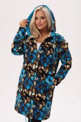 Bluza z kapturem Błękitna Magnolia - kwiatowa nuta elegancji PLUS SIZE XXL OVERSIZE. Niebieskie bluzy Moda Size Plus Iwanek, na wiosnę, l, bez wzorów, z bawełny, z kapturem. Za 329.90 zł.