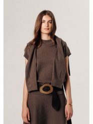 Rodier Bezrękawnik w kolorze jasnobrązowym rozmiar: M. Brązowe swetry Rodier, m, bez wzorów, z wełny, bez ramiączek. Za 208.99 zł.