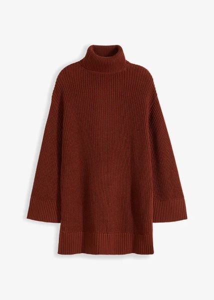 Sweter oversize z golfem z mieszanki bawełny. Brązowe golfy bonprix, bez wzorów, z bawełny, bez ramiączek. Za 119.99 zł.