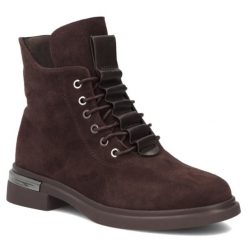 Skórzane botki damskie brązowe Filippo DBT8196. Brązowe botki Filippo, bez wzorów, ze skóry, bez obcasa, bez zapięcia. Za 289.99 zł.