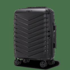 Walizka kabinowa Wings PHOENIX polipropylen 20" BLACK. Czarne walizki Wings, bez wzorów, małe. Za 153.93 zł.