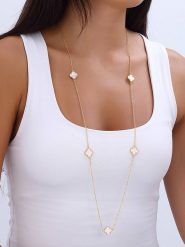 Luja Bijoux Pozłacany naszyjnik z masą perłową i elementem ozdobnym rozmiar: onesize. Białe naszyjniki Luja Bijoux, z perłą, metalowe. Za 79.21 zł.