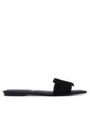Calvin Klein Klapki Square Flat Sndl Embl Suede HW0HW03055 Czarny. Czarne klapki Calvin Klein, bez wzorów, ze skóry, bez obcasa. Za 409.99 zł.
