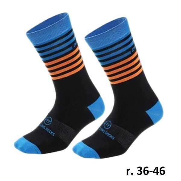 Skarpetki rowerowe unisex madani Toucan. Brązowe skarpety MADANI, bez wzorów, z materiału. Za 5.00 zł.