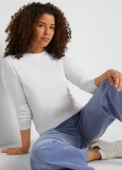 Koszulka z długim rękawem slim fit, z czystej bawełny organicznej (2 szt.). Białe bluzki bonprix, bez wzorów, z bawełny, bez kołnierzyka, bez ramiączek. Za 79.98 zł.
