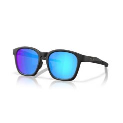 Okulary przeciwsłoneczne Oakley Shackle. Czarne okulary przeciwsłoneczne Oakley, bez wzorów, sportowe. Za 743.00 zł.