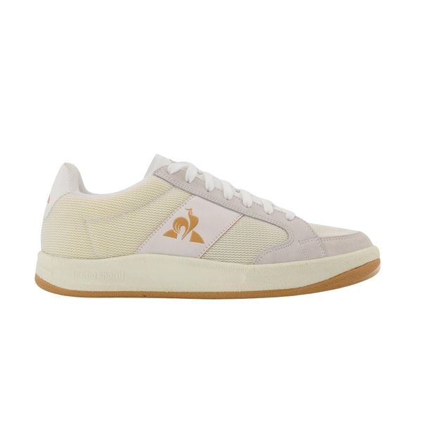 Trenerzy Le Coq Sportif Ashe Team. Białe obuwie sportowe Le Coq Sportif, bez zapięcia. W wyprzedaży za 311.85 zł.