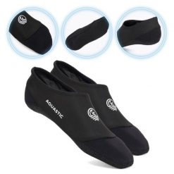 Skarpety basenowe AQUASTIC Seavie Anti-Slip. Czarne skarpety AQUASTIC, bez wzorów. Za 29.99 zł.