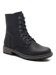 Clara Barson Botki KAYLA WS6201-05 Czarny. Czarne botki Clara Barson, bez wzorów, z tworzywa sztucznego, bez obcasa, na płaskiej podeszwie, bez zapięcia. Za 129.99 zł.