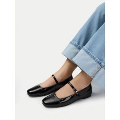 Baleriny MEXX. Czarne baleriny Mexx, bez wzorów, bez obcasa. Za 249.99 zł.