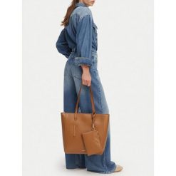 Torebka JENNY. Brązowe shopper Jenny, bez wzorów, bez dodatków. Za 149.99 zł.