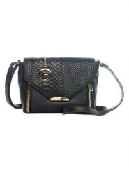 Lia Biassoni Skórzana torebka "Gorgone" w kolorze czarnym - 20 x 16 x 6 cm rozmiar: onesize. Czarne torby na ramię Lia Biassoni, bez wzorów, z materiału, na ramię, bez dodatków. Za 217.99 zł.