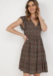 Czarna Sukienka Diomanassa. Czarne sukienki Born2be, do pracy, na lato, m, bez wzorów, z jeansu, biznesowe, bez kołnierzyka, bez ramiączek. Za 59.99 zł.