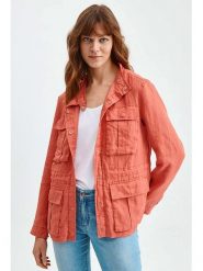 TATUUM Lniana kurtka w kolorze koralowym rozmiar: 40. Czerwone kurtki Tatuum, bez wzorów, ze lnu, bez kaptura. Za 322.45 zł.