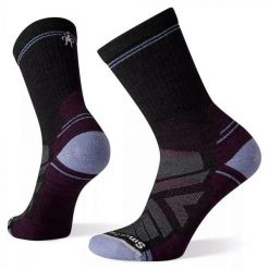Skarpety Trekkingowe Damskie Smartwool Hike Light Cushion Crew Socks. Czarne skarpety Smartwool, bez wzorów, z wełny. Za 100.99 zł.