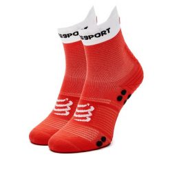 Skarpety wysokie unisex Compressport. Czerwone skarpety Compressport, bez wzorów. Za 59.99 zł.