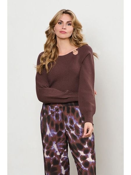 &Co Woman Sweter "Bowi" w kolorze brązowym rozmiar: 3XL. Brązowe swetry &Co Woman, xl, z aplikacjami, bez ramiączek. Za 254.14 zł.