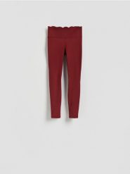 Legginsy z ozdobnym wykończeniem - burgundowy. Czerwone legginsy Reserved, l, bez wzorów, z dzianiny. Za 129.99 zł.